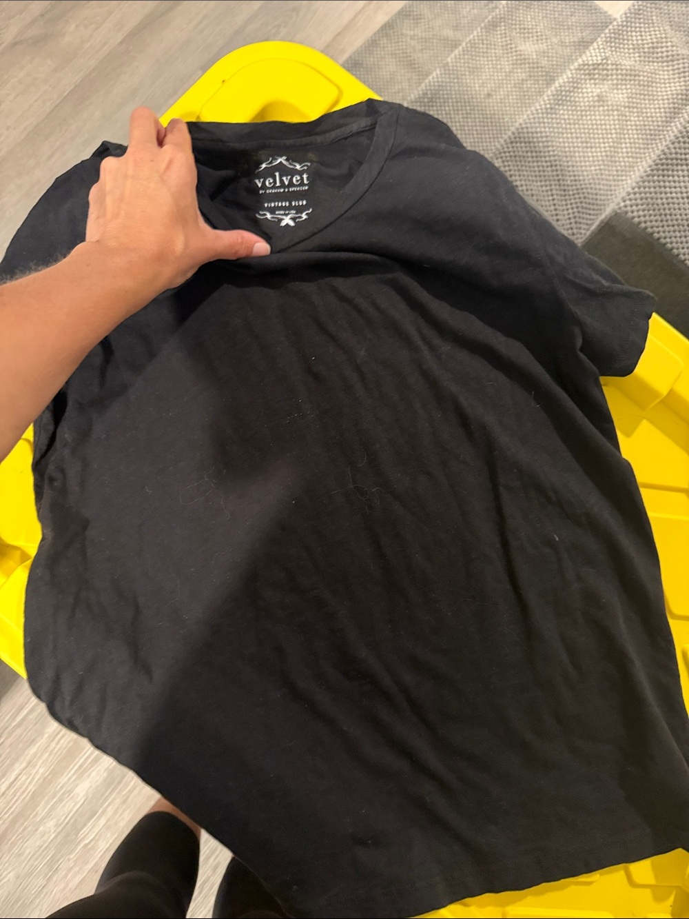 Never worn Velvet by Graham & Spencer Men's Black Crewneck Tee - Solid Black